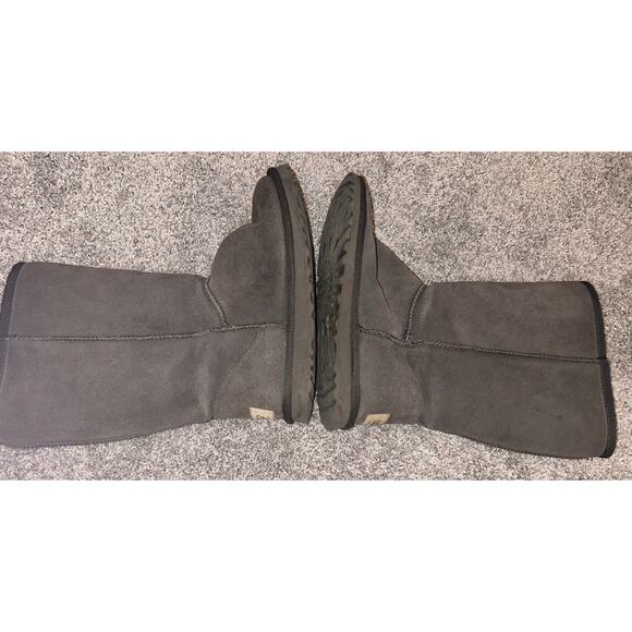 UGG Womens Classic Short Gray Suede Fur Lined Cozy Boots 5825 Size 6 - Picture 7 of 9